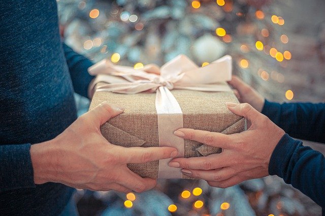 Quel type de cadeau offrir à vos proches ?