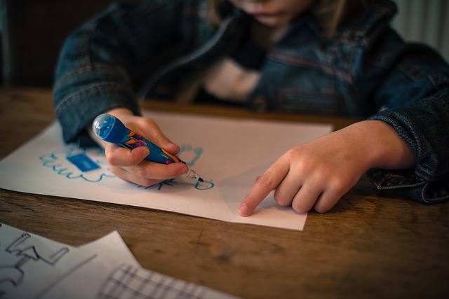 Comment choisir un loisir créatif pour enfant ?